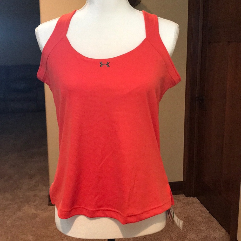 Under Armour Lg tank NEW! Women’s shirt